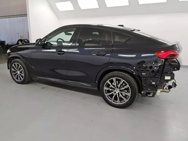 2025 BMW X6 XDRIVE40I