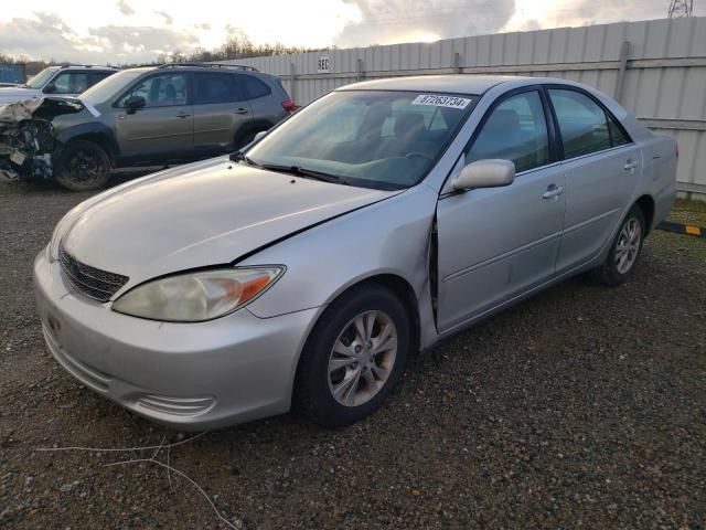 2004 Toyota Camry LE