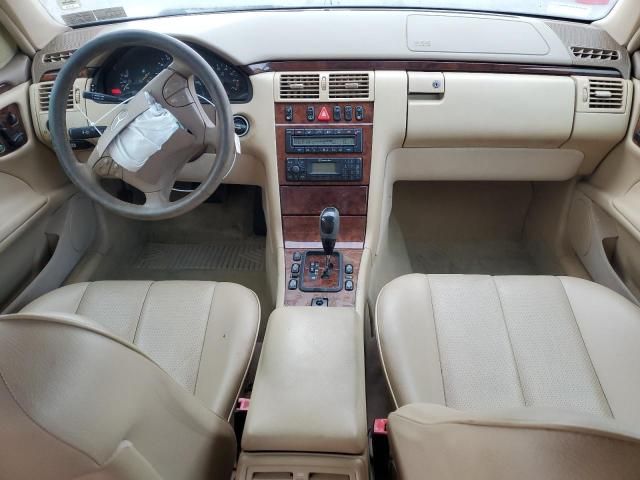 2002 Mercedes-Benz E 320 4matic