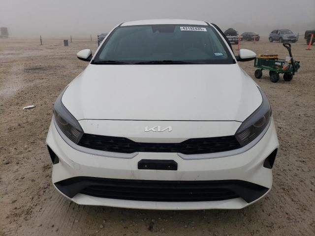 2023 KIA Forte LX