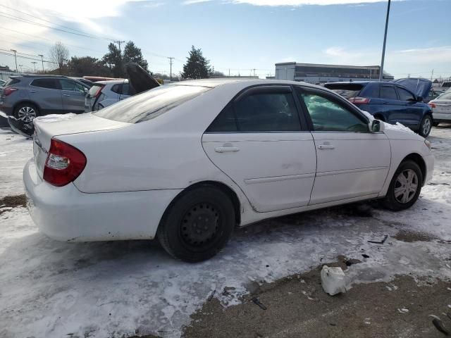 2004 Toyota Camry LE