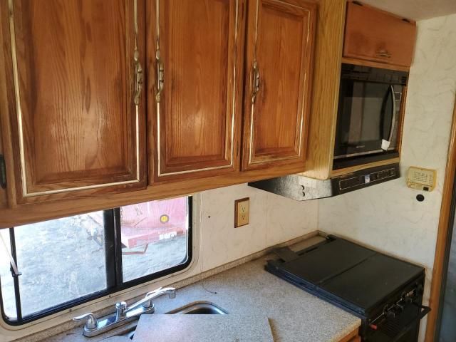 1996 Winnebago 1996 Ford F530 Super Duty