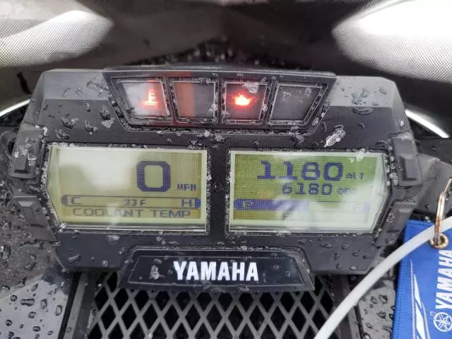 2018 Yamaha Sidewinder