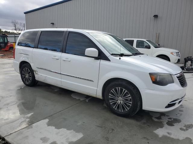 2014 Chrysler Town & Country S