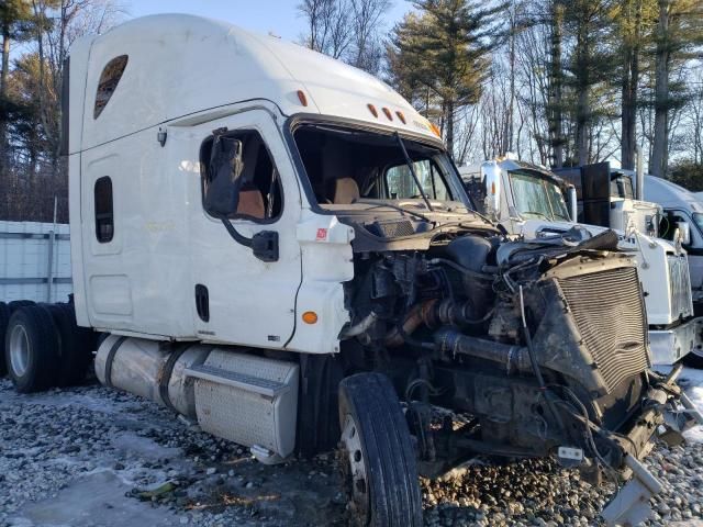 2012 Freightliner Cascadia 125