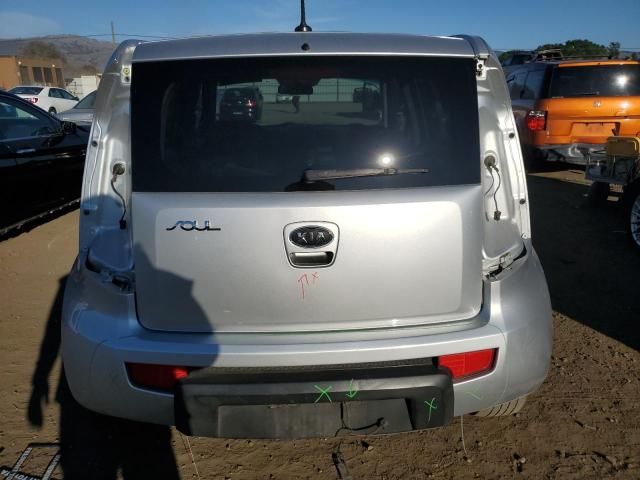 2011 KIA Soul +