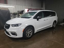 Salvage cars for sale at auction: 2023 Chrysler Pacifica Limited