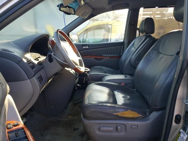 2006 Toyota Sienna XLE