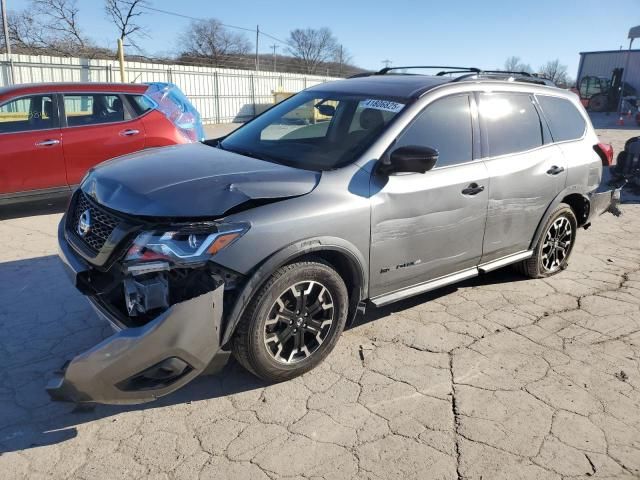 2020 Nissan Pathfinder SL