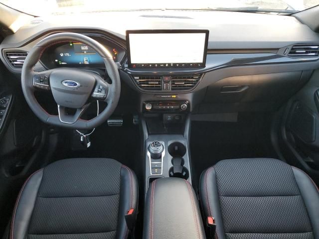 2023 Ford Escape ST Line Select