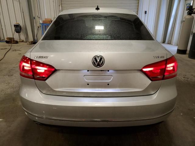 2014 Volkswagen Passat SE