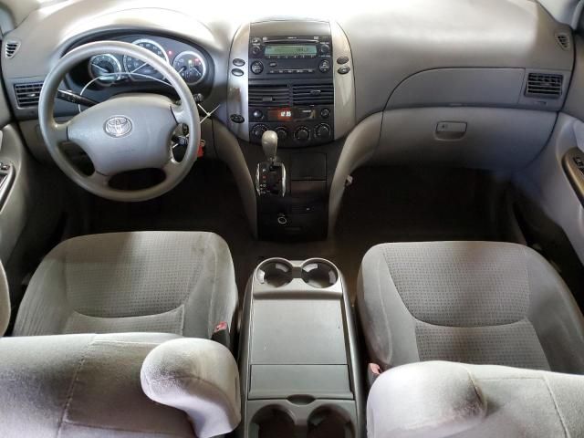 2006 Toyota Sienna CE