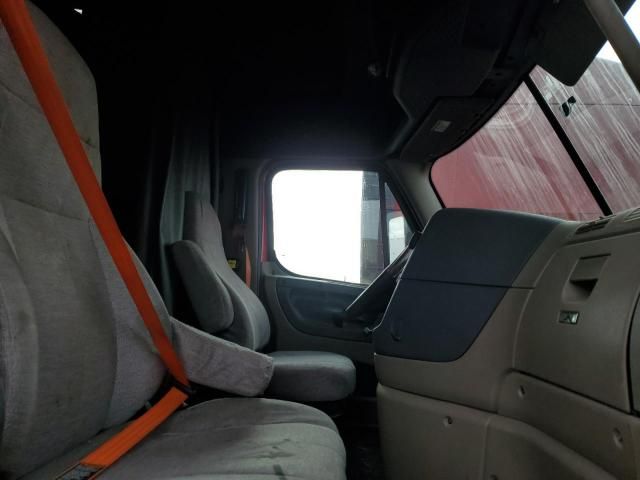 2015 Freightliner Cascadia 125