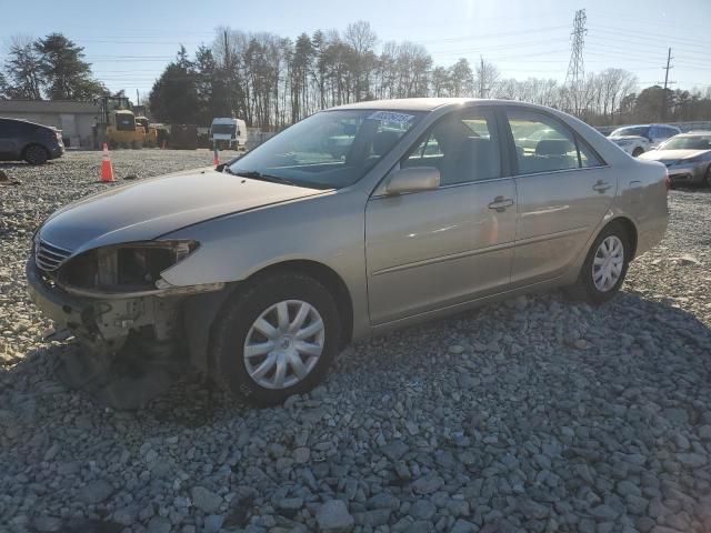 2005 Toyota Camry LE