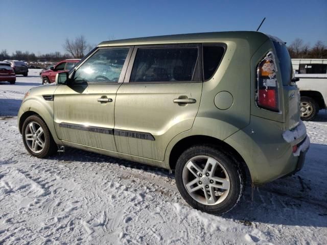 2011 KIA Soul +