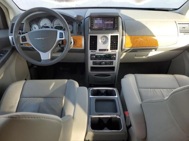 2009 Chrysler Town & Country Limited