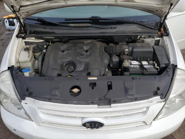 2010 KIA Sedona LX