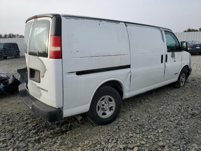 2003 Chevrolet Express G2500