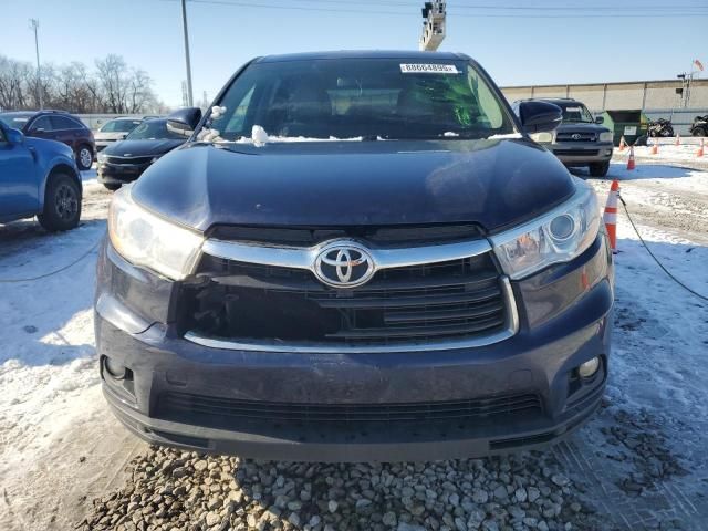 2014 Toyota Highlander LE