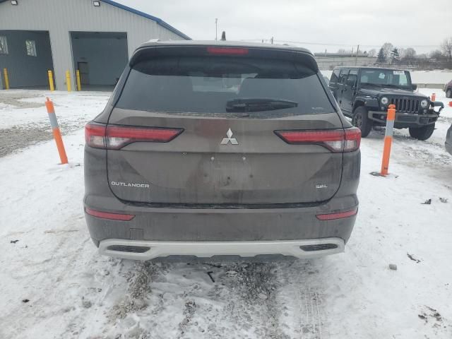 2022 Mitsubishi Outlander SEL