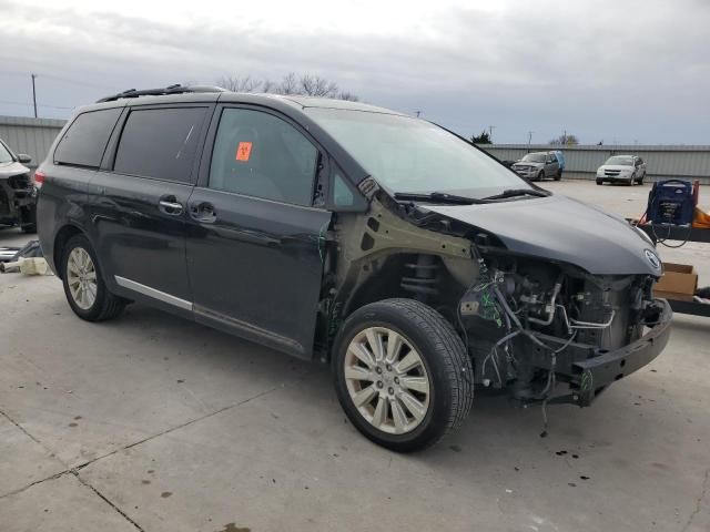 2014 Toyota Sienna XLE