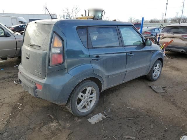 2011 KIA Soul +