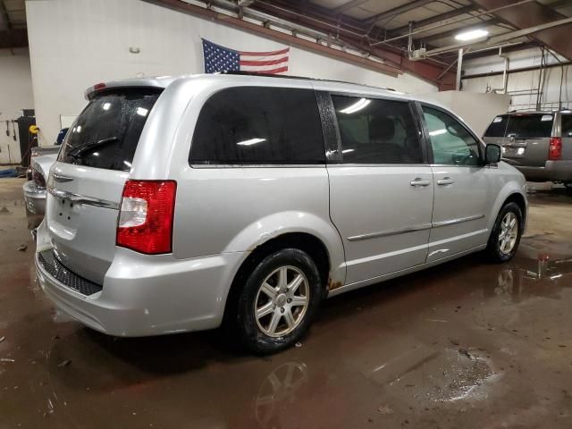 2011 Chrysler Town & Country Touring