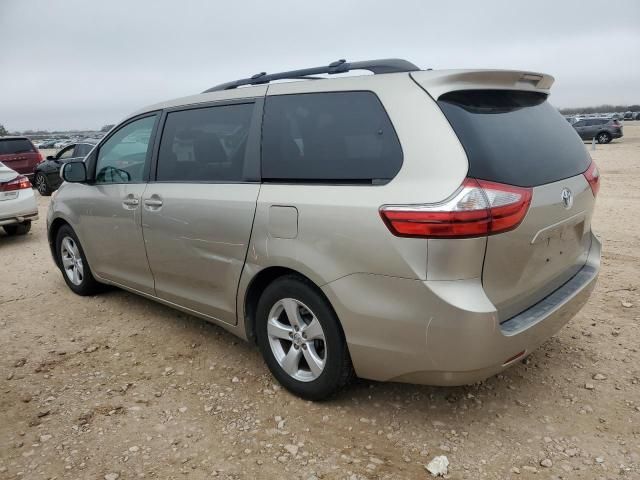 2015 Toyota Sienna LE