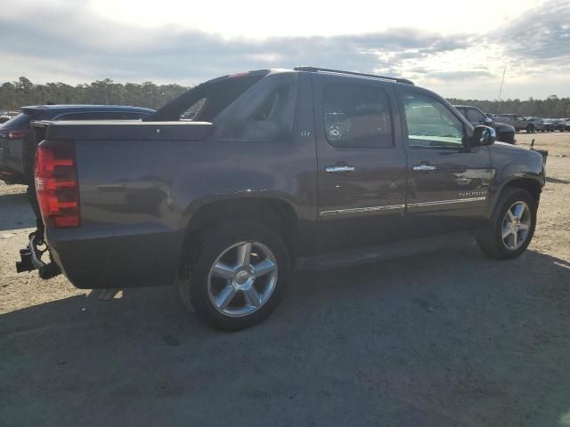 2010 Chevrolet Avalanche LTZ