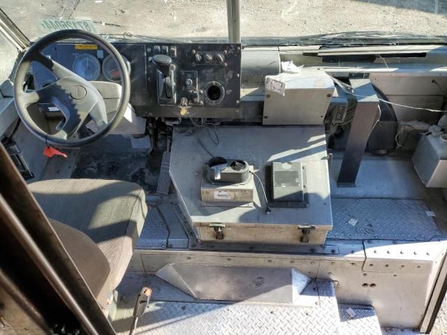 2009 Freightliner Chassis M Line WALK-IN Van