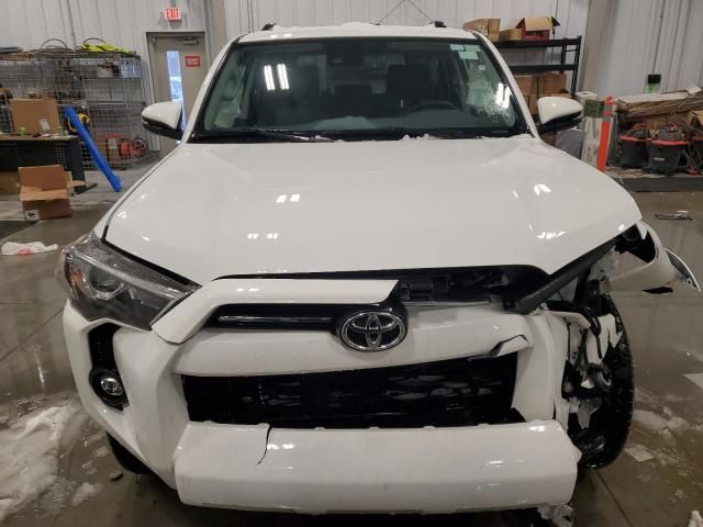 2024 Toyota 4runner SR5/SR5 Premium