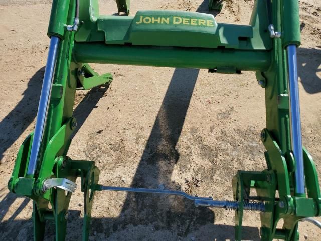 2020 John Deere 520M