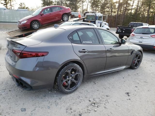 2019 Alfa Romeo Giulia Quadrifoglio