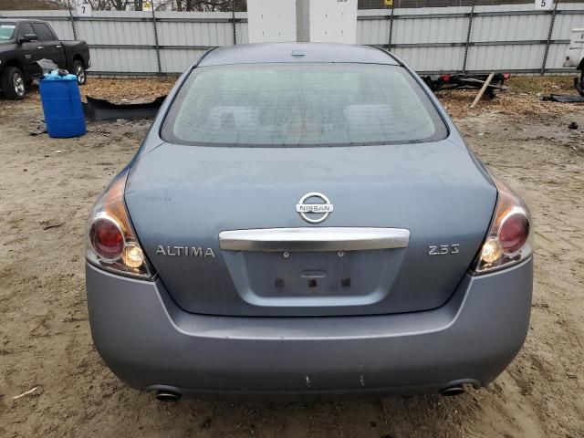 2010 Nissan Altima Base