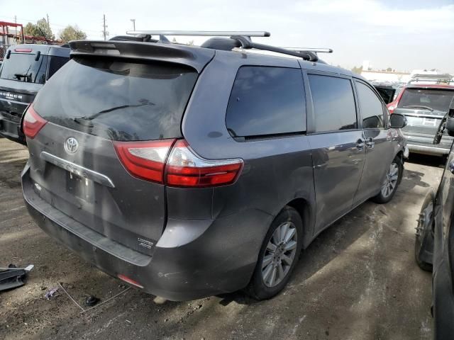 2017 Toyota Sienna XLE