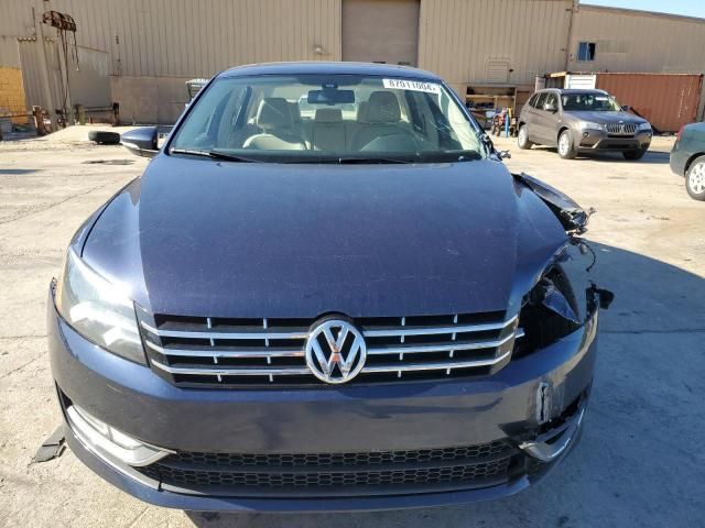 2012 Volkswagen Passat SE