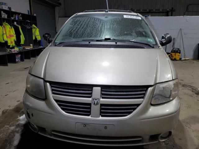 2005 Dodge Grand Caravan SXT