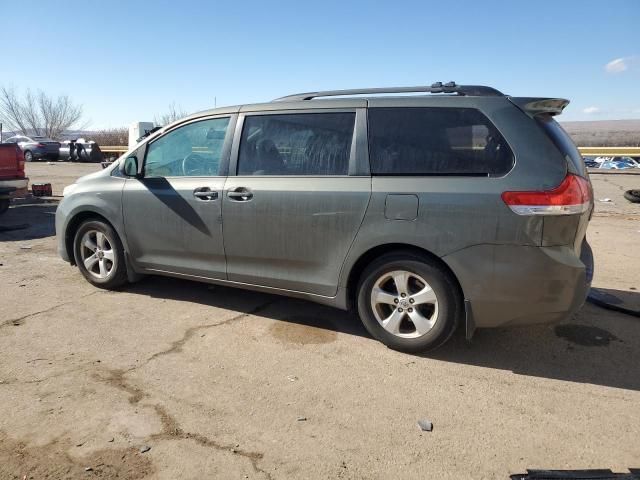 2011 Toyota Sienna LE