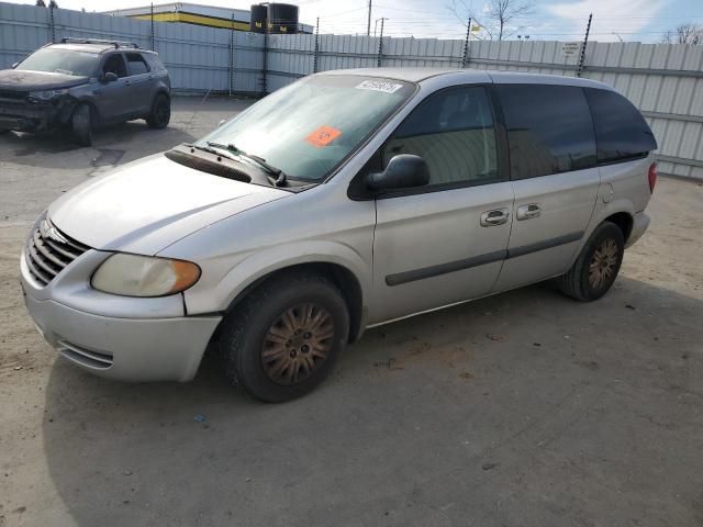 2007 Chrysler Town & Country LX