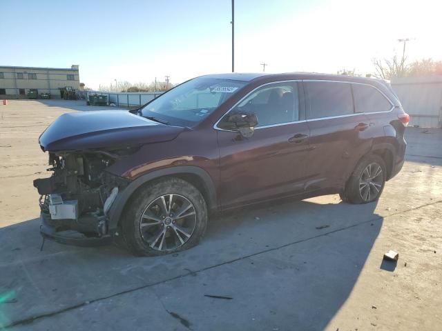 2018 Toyota Highlander LE