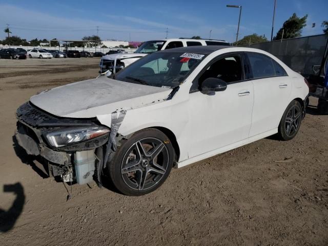 2019 Mercedes-Benz A 220