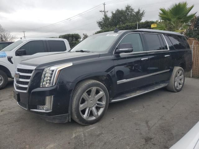 2018 Cadillac Escalade ESV Luxury