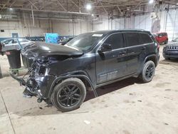 Salvage cars for sale at Woodhaven, MI auction: 2017 Jeep Grand Cherokee Laredo