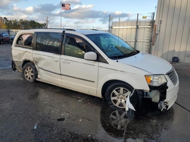 2010 Chrysler Town & Country Touring