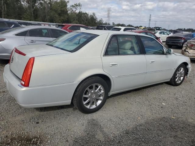 2010 Cadillac DTS Luxury Collection