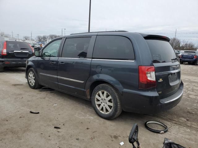 2013 Chrysler Town & Country Touring