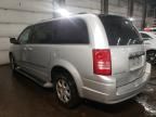 2009 Chrysler Town & Country Touring