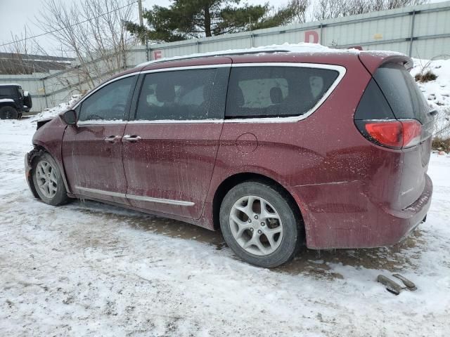 2017 Chrysler Pacifica Touring L Plus