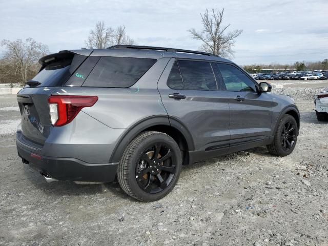 2024 Ford Explorer ST-Line