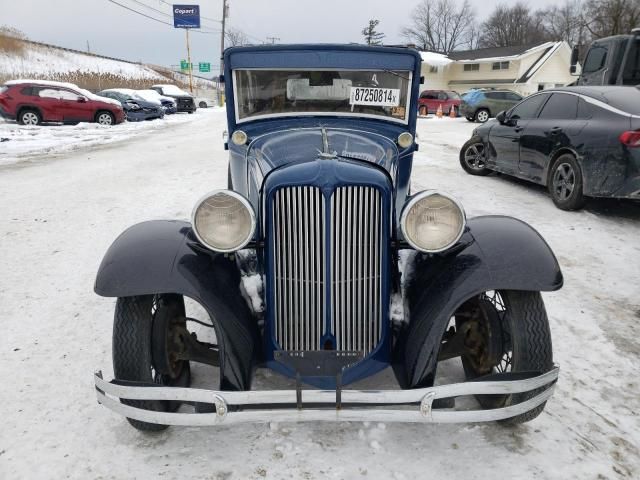 1931 Chrysler Sedan